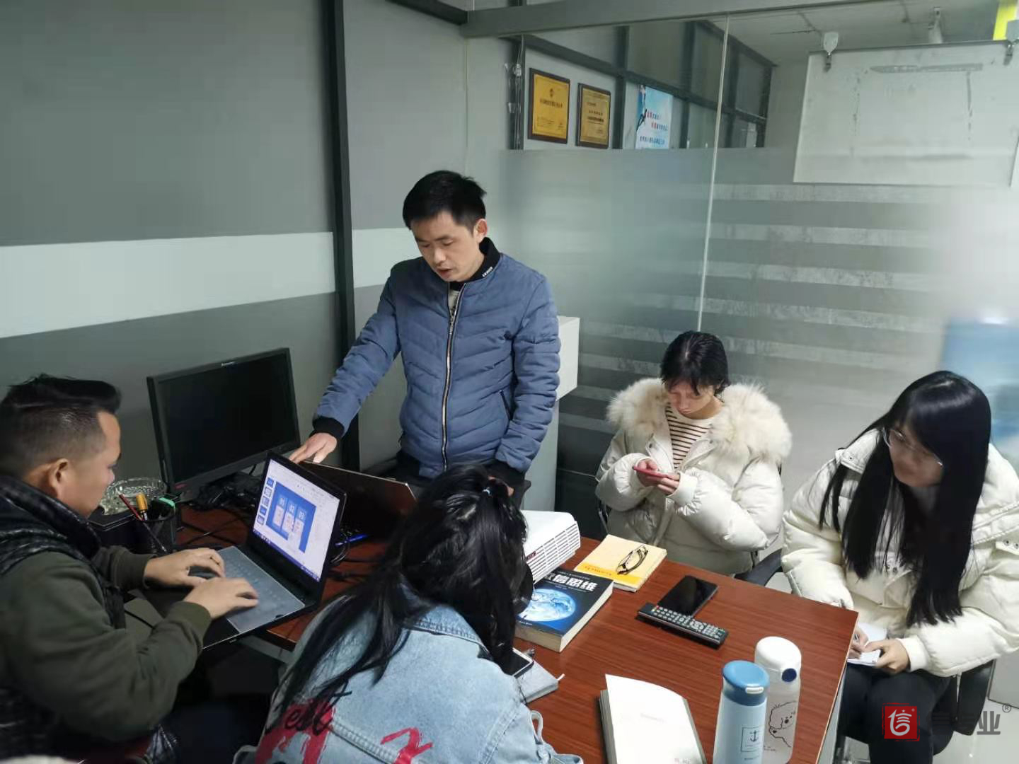 SEO，SEO優(yōu)化，關(guān)鍵詞優(yōu)化，SEO成本